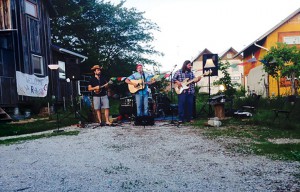 Acoustics Anonymous lit up the crossroads Saturday evening. Photo by Sungee.